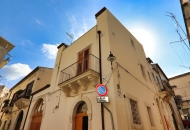 Palazzo / Stabile in Vendita a Scicli