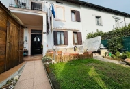 Soluzione Semindipendente in Vendita a Olgiate Comasco