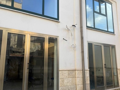 negozio in vendita a Palermo in zona Politeama