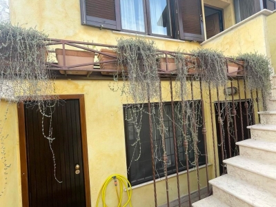 immagine annuncio 1 di 9