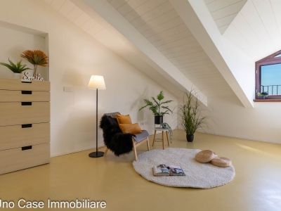 immagine annuncio 1 di 9