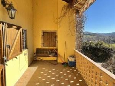 casa semindipendente in vendita a Zavattarello