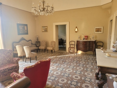 immagine annuncio 1 di 8