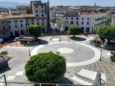 locale commerciale in affitto a Messina