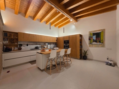 casa indipendente in vendita a Chioggia in zona Sottomarina