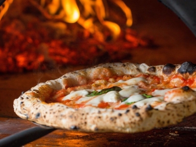 negozio in vendita a Viareggio in zona Centro Storico