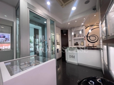 immagine annuncio 1 di 9