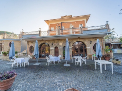 immagine annuncio 1 di 9