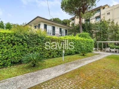 casa indipendente in vendita a Pietrasanta in zona Marina di Pietrasanta