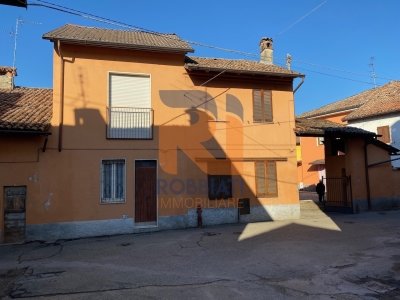 casa indipendente in vendita a Vistarino