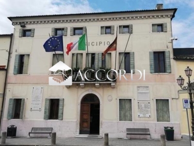immagine annuncio 1 di 8