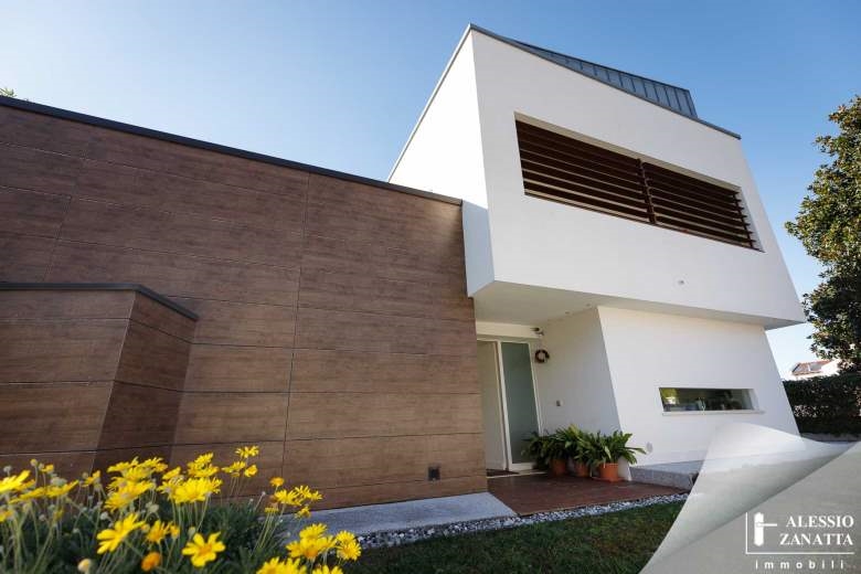Villa in Vendita a Treviso