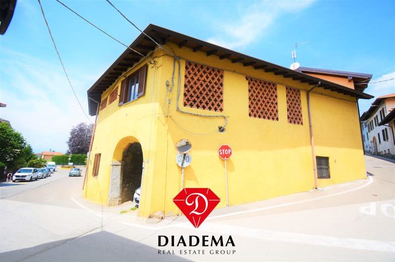 Appartamento in vendita a Sumirago, 2 locali, prezzo € 49.000 | CambioCasa.it