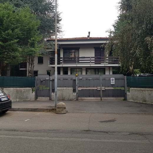 Villa in Vendita a Vimercate