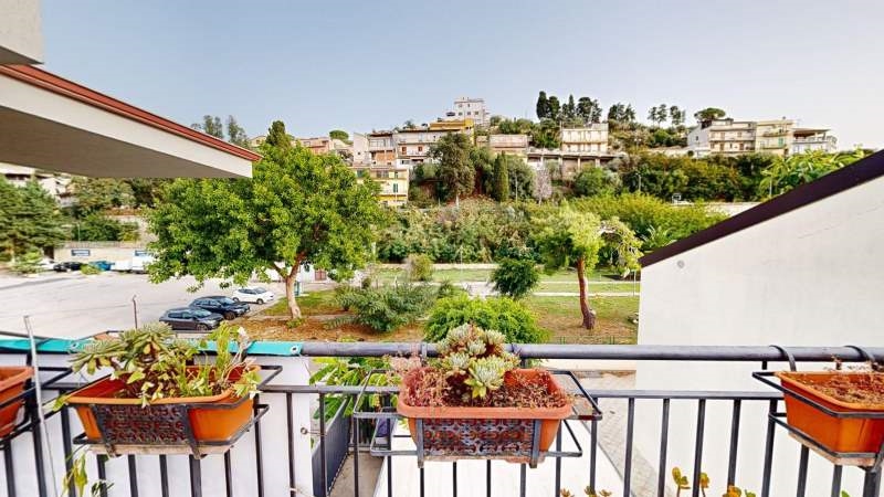 Quadrilocale in Vendita a Capo d'Orlando