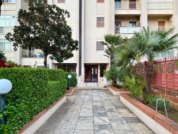 Appartamento in Vendita a Palermo