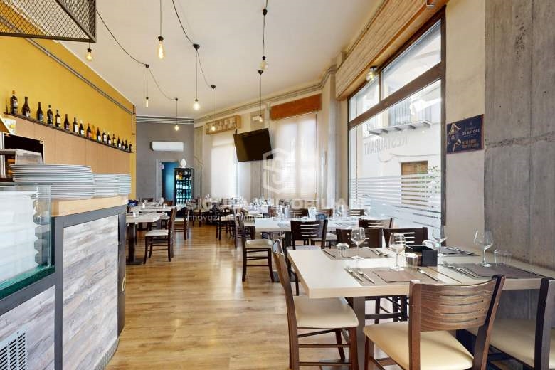 Negozio / Locale in Vendita a Santo Stefano di Camastra