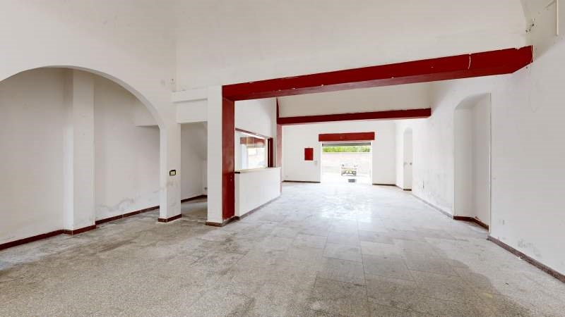 Immobile Commerciale in Vendita a Santo Stefano di Camastra