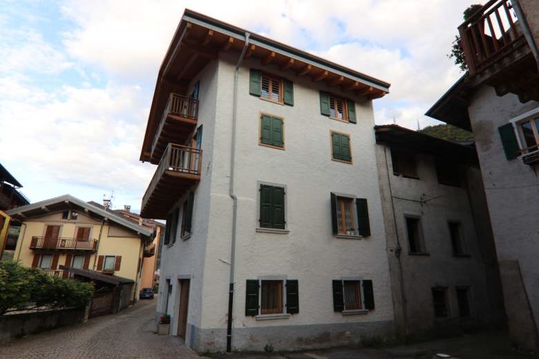 Appartamento in vendita a Trento, 3 locali, prezzo € 175.000 | CambioCasa.it