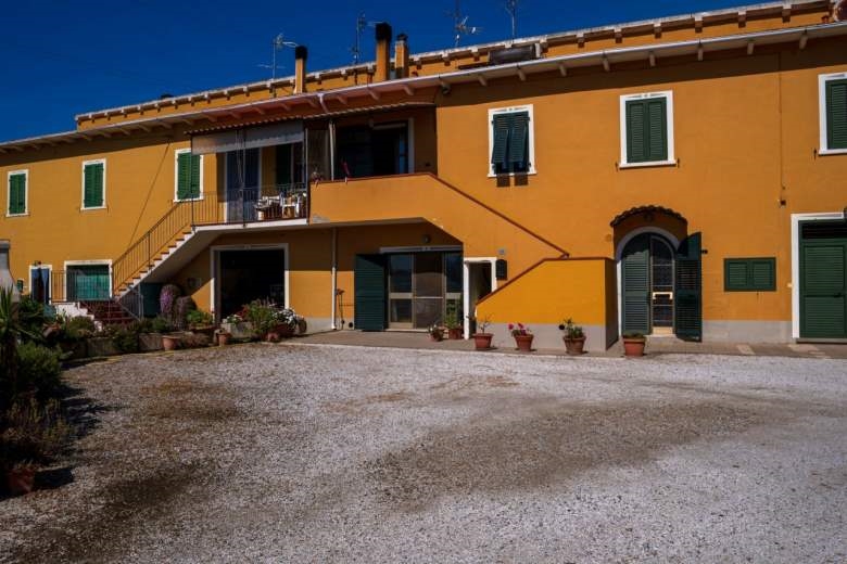 Appartamento in vendita a Bibbona, 3 locali, zona Zona: La California, prezzo € 198.000 | CambioCasa.it