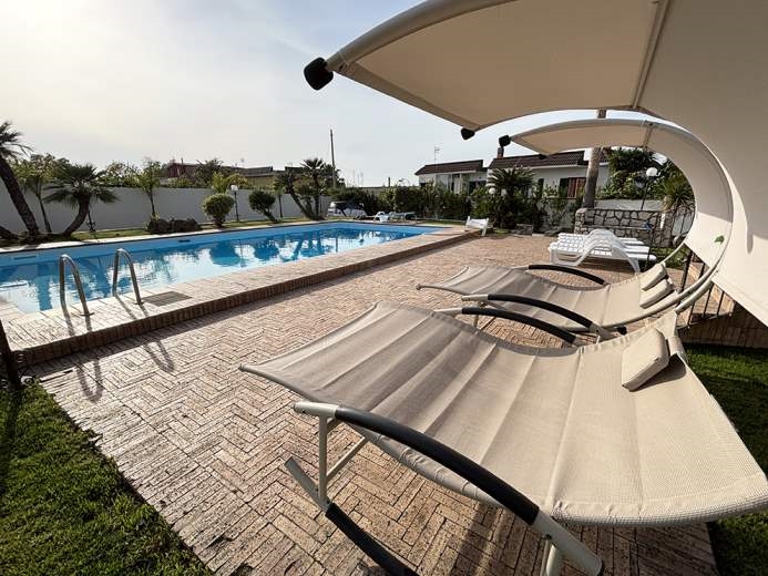 Villa in Vendita a Giugliano in Campania