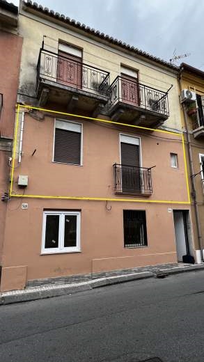 Appartamento in vendita a Messina, 2 locali, prezzo € 36.000 | CambioCasa.it