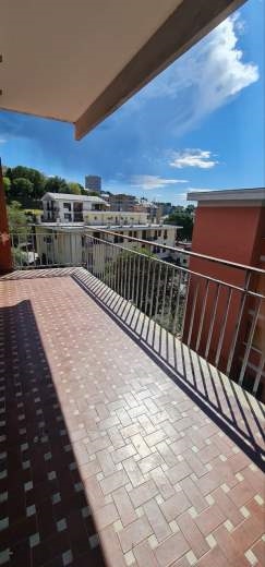 Appartamento in vendita a Genova, 5 locali, zona Zona: 19 . Quarto, prezzo € 228.000 | CambioCasa.it