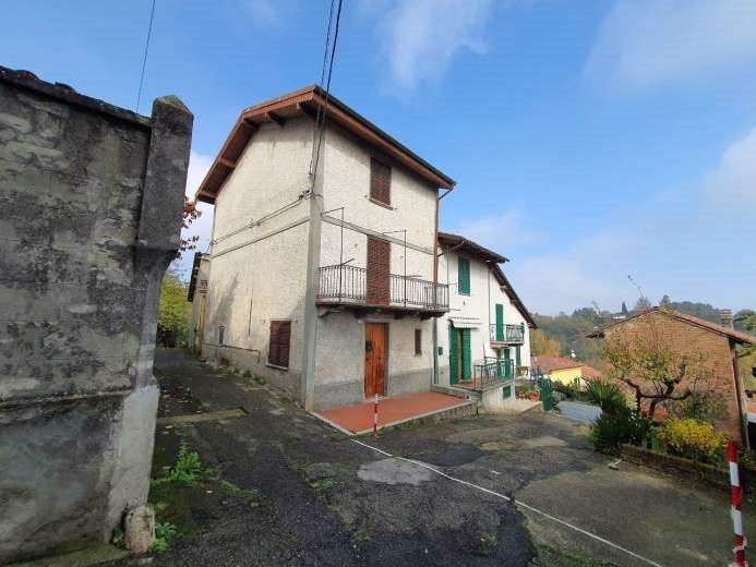 Soluzione Semindipendente in vendita a Mombaruzzo, 4 locali, prezzo € 35.000 | CambioCasa.it