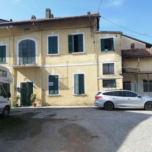 Soluzione Semindipendente in vendita a Correzzana, 5 locali, zona Località: centro, prezzo € 115.000 | CambioCasa.it