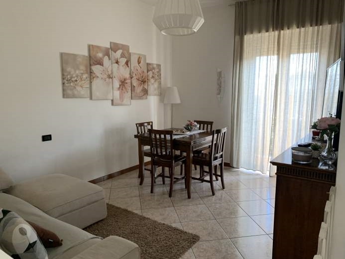 Appartamento in vendita a Senna Comasco, 3 locali, zona Zona: Navedano, prezzo € 139.000 | CambioCasa.it