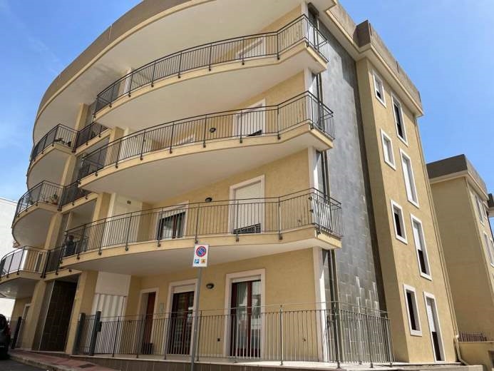 Appartamento in vendita a Ginosa, 4 locali, prezzo € 160.000 | CambioCasa.it