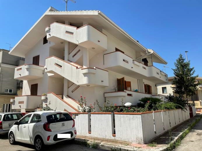 Appartamento in vendita a Ginosa, 4 locali, prezzo € 190.000 | CambioCasa.it