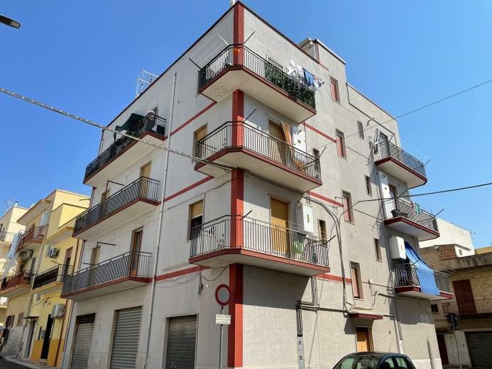 Appartamento in vendita a Ginosa, 3 locali, prezzo € 70.000 | CambioCasa.it