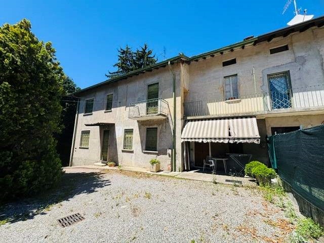 Soluzione Semindipendente in Vendita a Appiano Gentile