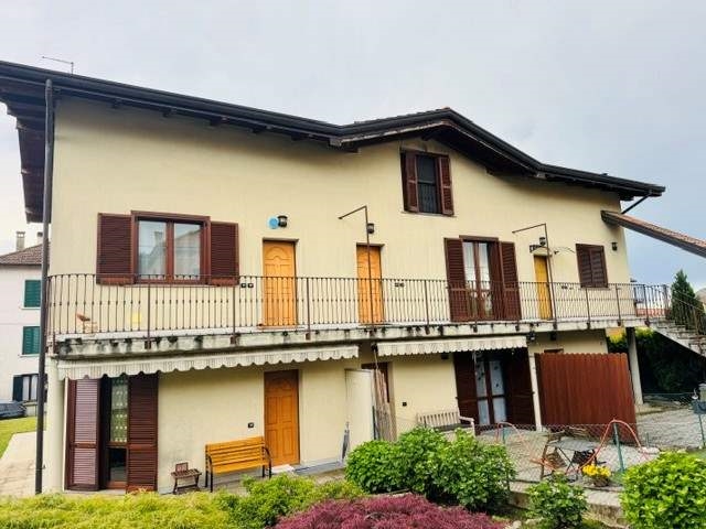 Duplex in Vendita a Valmorea