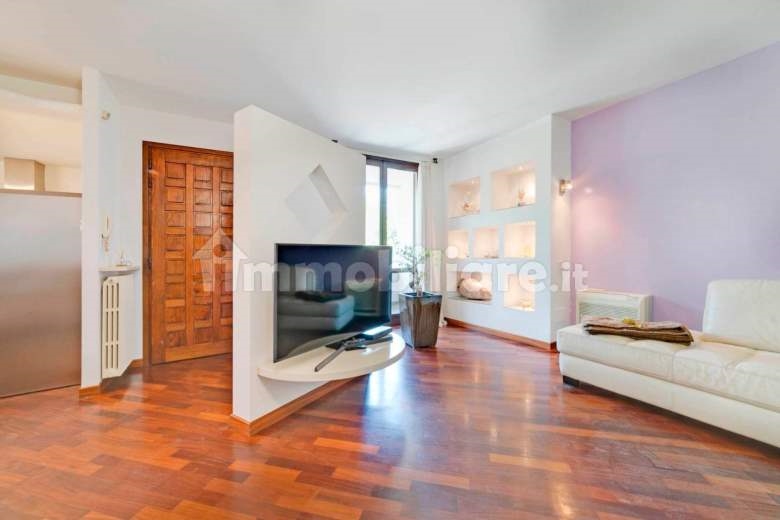 Villa Bifamiliare in Vendita a Dairago