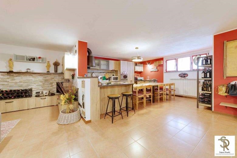 Villa in Vendita a Cerro Maggiore