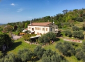 Villa in vendita a Baone, 12 locali, zona dolmo, prezzo € 900.000 | PortaleAgenzieImmobiliari.it