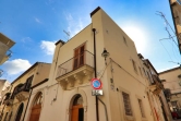 Palazzo / Stabile in vendita a Scicli, 7 locali, zona li, prezzo € 380.000 | PortaleAgenzieImmobiliari.it