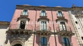 Appartamento in vendita a Palazzolo Acreide, 5 locali, prezzo € 300.000 | PortaleAgenzieImmobiliari.it