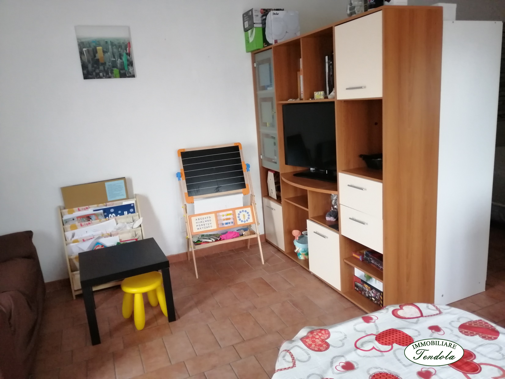 Appartamento in vendita a Castelnuovo Magra, 1 locali, prezzo € 68.000 | PortaleAgenzieImmobiliari.it