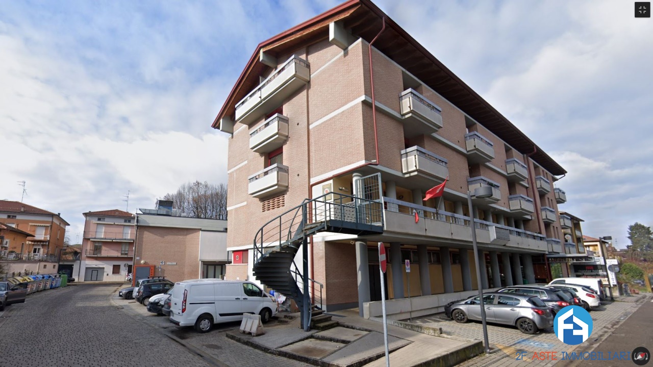 Appartamento in vendita a Cadelbosco di Sopra, 6 locali, prezzo € 76.500 | PortaleAgenzieImmobiliari.it