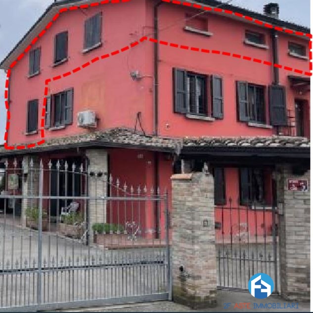 Appartamento in vendita a Cavriago, 7 locali, prezzo € 49.500 | PortaleAgenzieImmobiliari.it