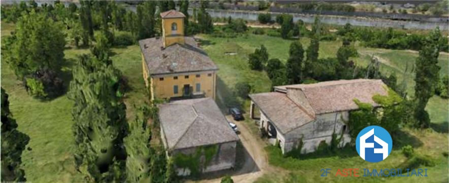 Villa in vendita a Gattatico, 10 locali, prezzo € 141.750 | PortaleAgenzieImmobiliari.it