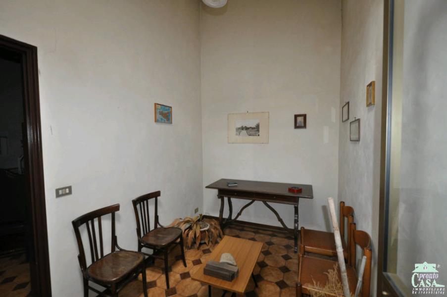Ufficio / Studio in affitto a Ragusa, 3 locali, zona Località: VIA MARIANN. SCHININA', prezzo € 250 | PortaleAgenzieImmobiliari.it