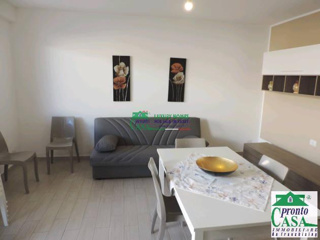Appartamento in affitto a Ragusa, 3 locali, zona Località: C. DA MAULLI, prezzo € 700 | CambioCasa.it