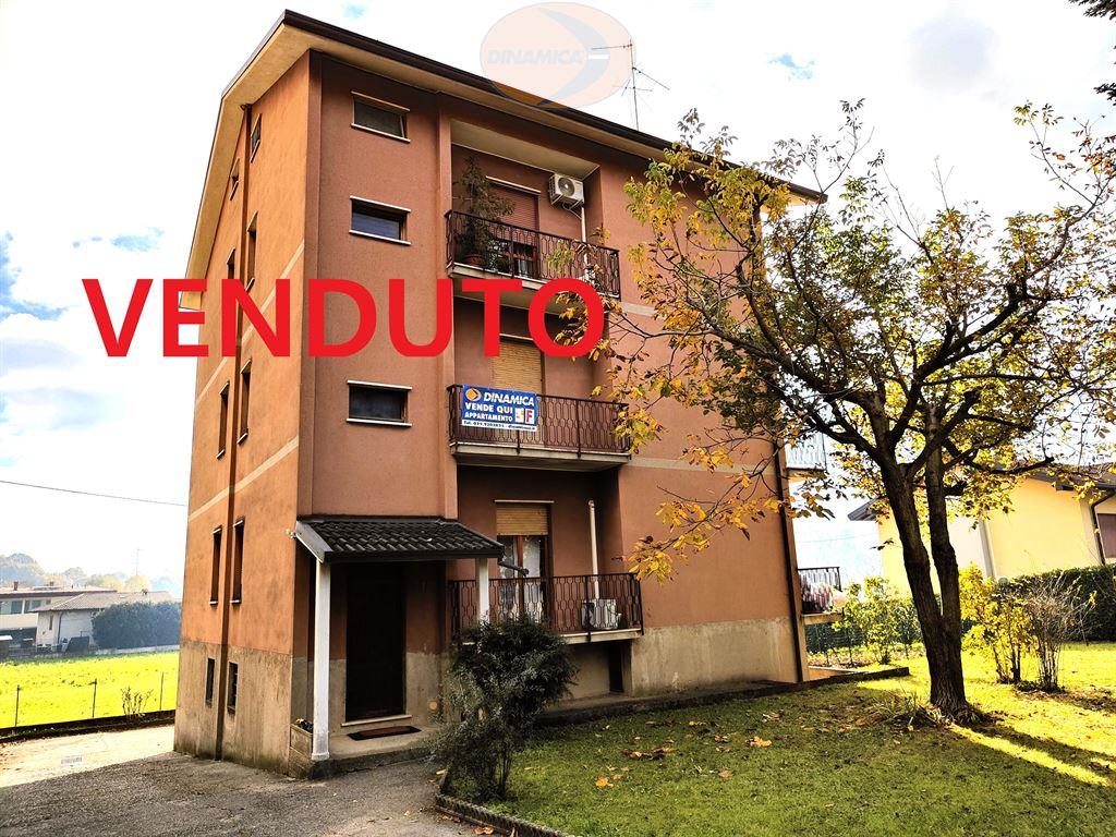 Appartamento in vendita a Casatenovo, 4 locali, zona Località: Residenziale, prezzo € 150.000 | PortaleAgenzieImmobiliari.it