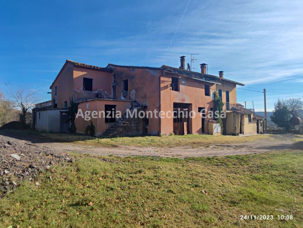 Soluzione Indipendente in vendita a Urbino, 19 locali, zona anni, prezzo € 260.000 | PortaleAgenzieImmobiliari.it
