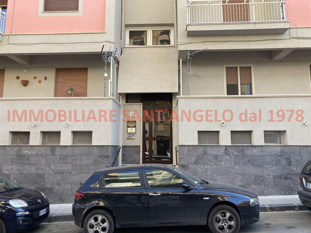 Appartamento in vendita a Agrigento, 4 locali, zona ro storico, prezzo € 70.000 | PortaleAgenzieImmobiliari.it