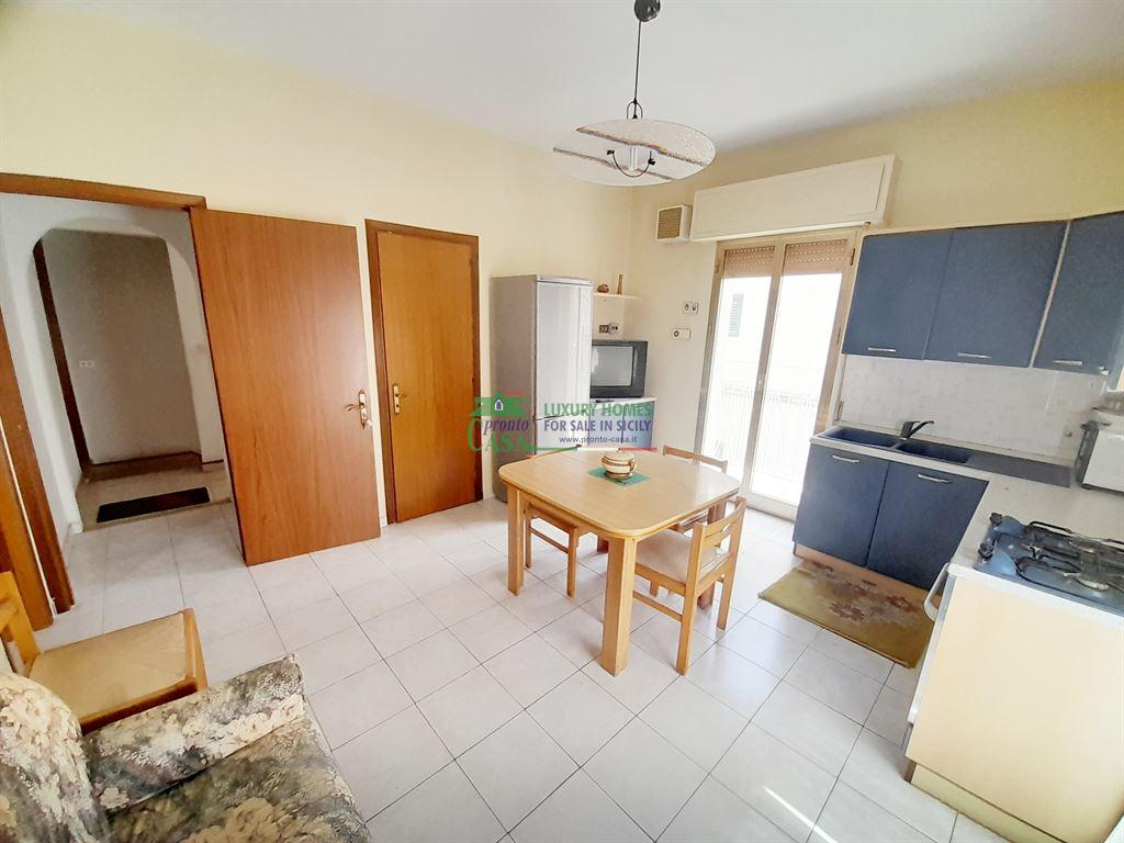 Appartamento in vendita a Ragusa, 3 locali, zona Località: SALESIANI, prezzo € 28.000 | PortaleAgenzieImmobiliari.it